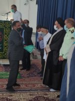 در مراسمی از اصناف چرام ارائه دهنده خدمات رایگان در روز عید غدیر در مصلای نماز جمعه این شهر تجلیل شد