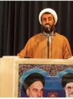 به دست آوردن اعتماد مردم تنها از طریق تحقق عینی و عملی آرمان‌های انقلاب اسلامی جلب خواهد شد