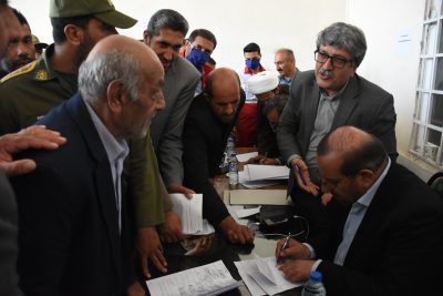 طعنه سنگین روشنفکر به سیاسیون منفعت‌طلب؛ مردم در تشخیص از شما جلوتر هستند